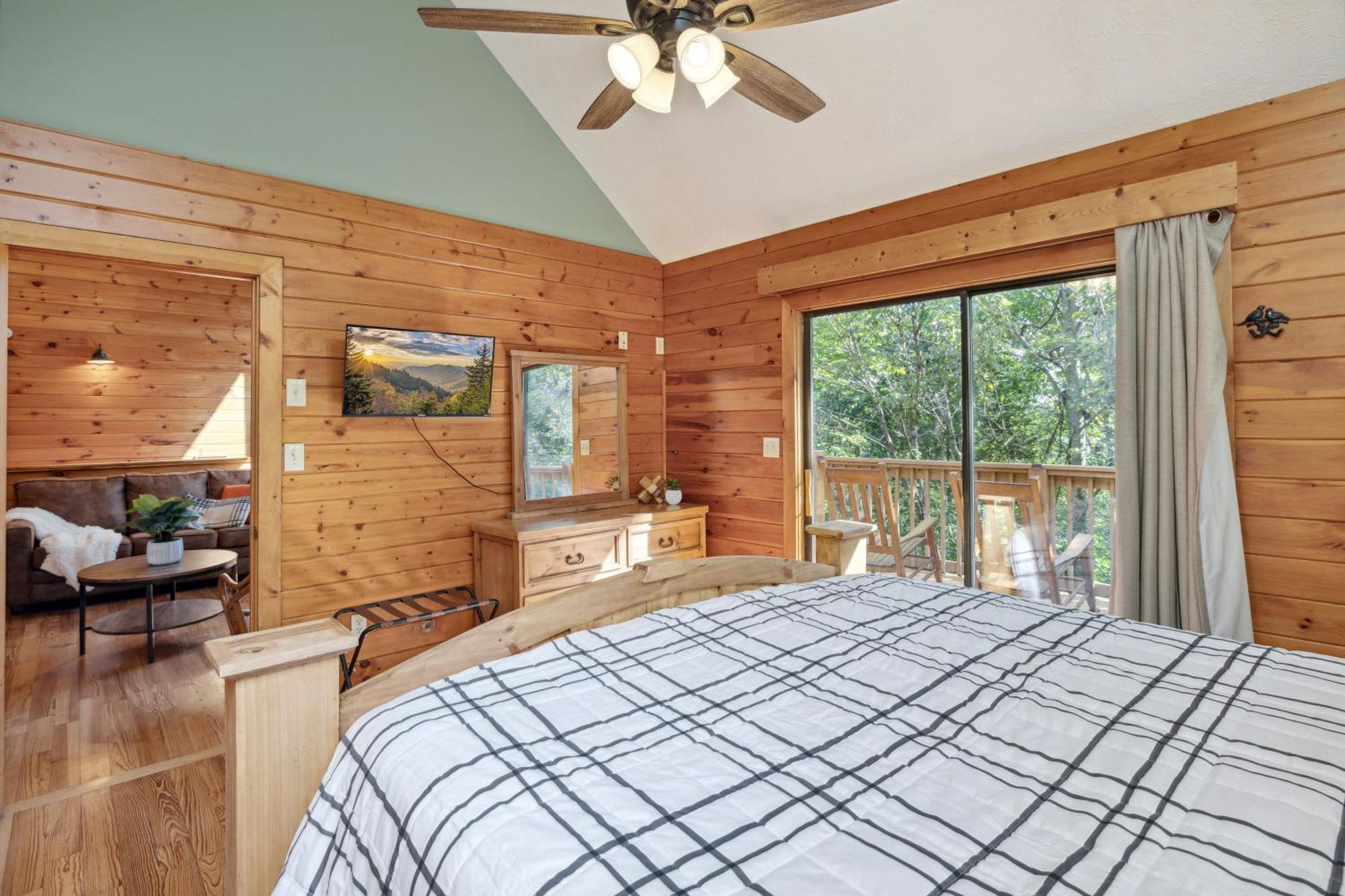 1 Min To The Parkway Spacious Cabin W 3 Suites And Extra Bedroom! Пиджен Фордж Екстериор снимка