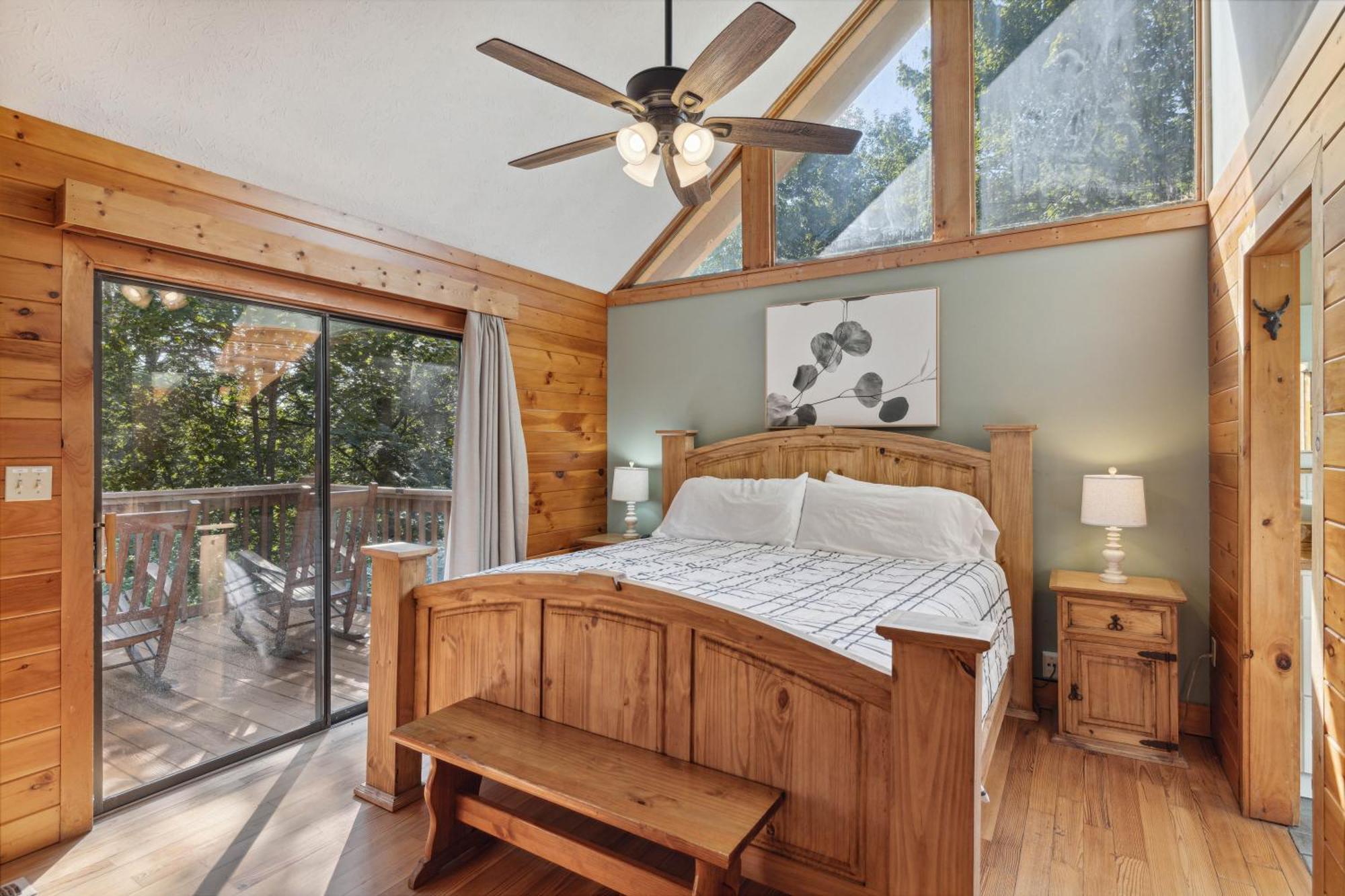 1 Min To The Parkway Spacious Cabin W 3 Suites And Extra Bedroom! Пиджен Фордж Екстериор снимка